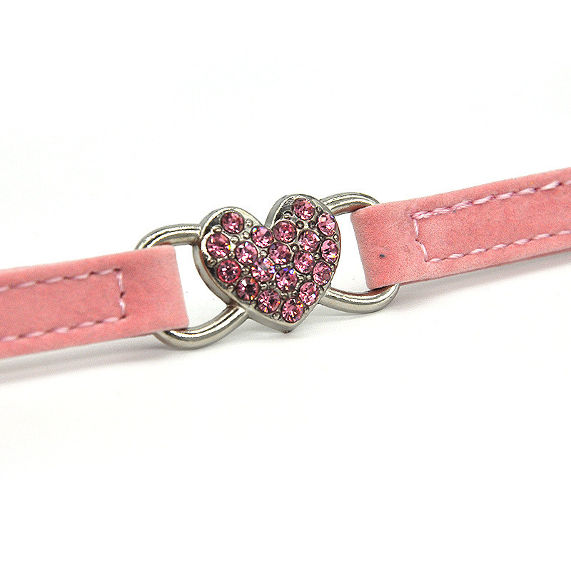 Kaķa apkakles krāsainie dimanti sirds rotājumi ar zvana kucēnu apkakli, regulējamu mīkstu, flokētu ērtu kakla siksnu mājdzīvnieku piederumi