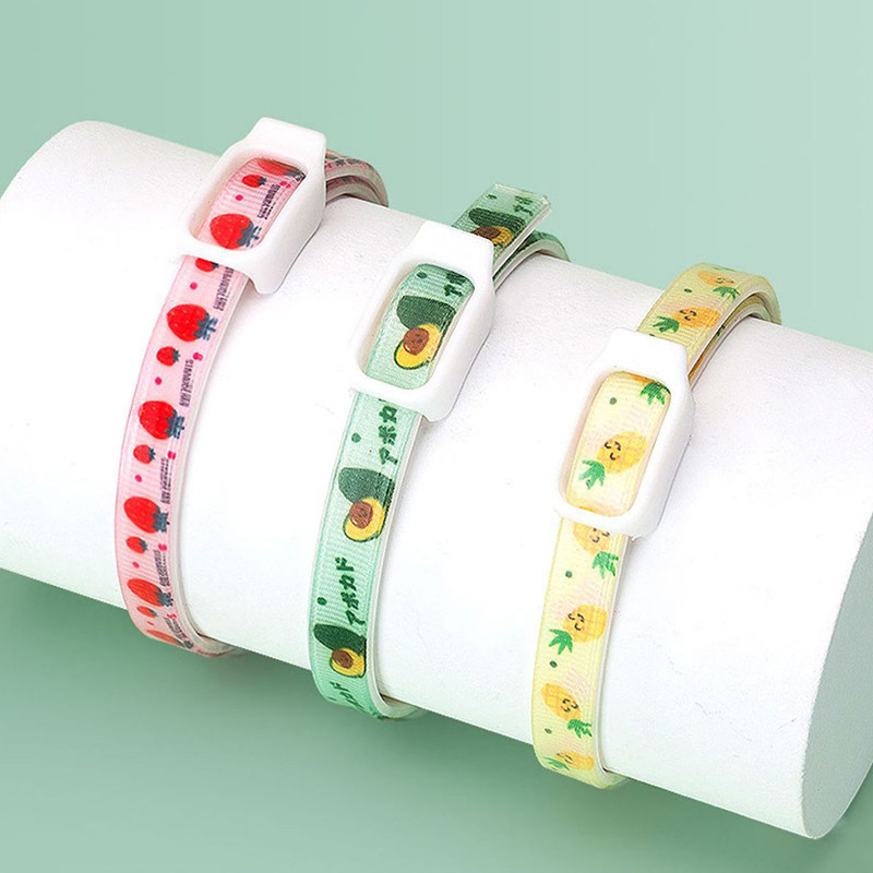 Mājdzīvnieku atbaidīšanas kakla siksna Netoksiska atbaidīšanas kakla siksna kaķiem Suņu vasaras dzīvnieku piederumi Mājdzīvnieku piederumi Mājdzīvnieku kaklasiksna Augļi Apdrukāti Kaķu piederumi