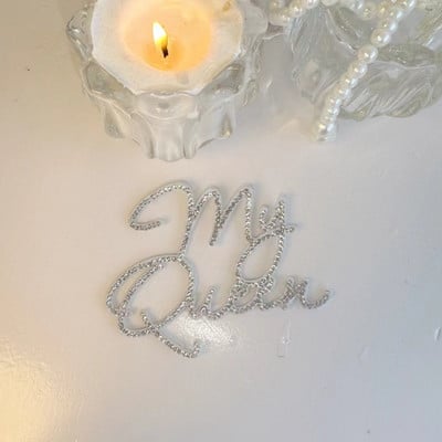 Kūku dekorēšanas piederumi White Bow My Queen Butterflis kūku toperi dzimšanas dienas kūkai.