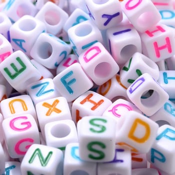 Χονδρικό 100Pcs Cube Alphabet Ακρυλικές χάντρες Μικτό χρώμα Letter Loose Spacer Beads For DIY Jewelry Making Handwork βραχιόλι