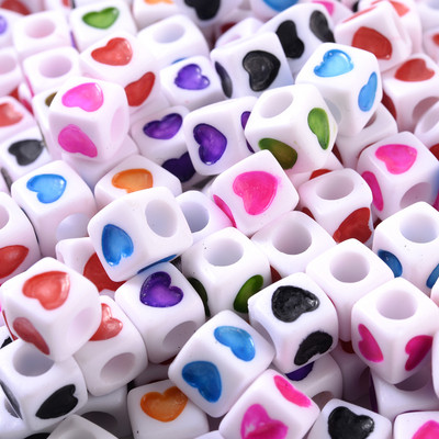 100 gab jauktas kvadrātveida akrila krelles, liela cauruma akrila krelles, vaļīgas starplikas krelles, jauktas vēstules rotaslietu izgatavošanas piederumiem.