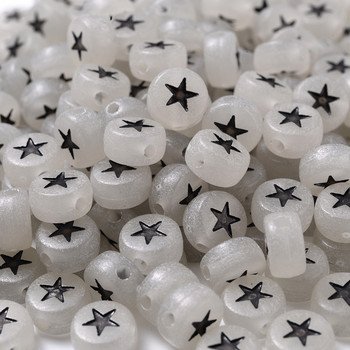 100 τμχ/Παρτίδα 7mm Ακρυλικές Επίπεδες Στρογγυλές Χάντρες Μαύρες Λευκές Ρωσικά γράμματα Ανάμειξη Spacer Beads For Jewelry Making DIY κολιέ βραχιόλι