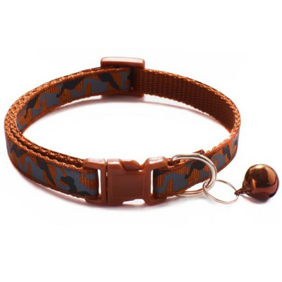 Modes mājdzīvnieku suņu kaklasiksna krāsains raksts maskēšanās jaukas zvaniņa regulējamas kaklasiksnas suņiem kaķiem kucēniem DIY mājdzīvnieku aksesuāri