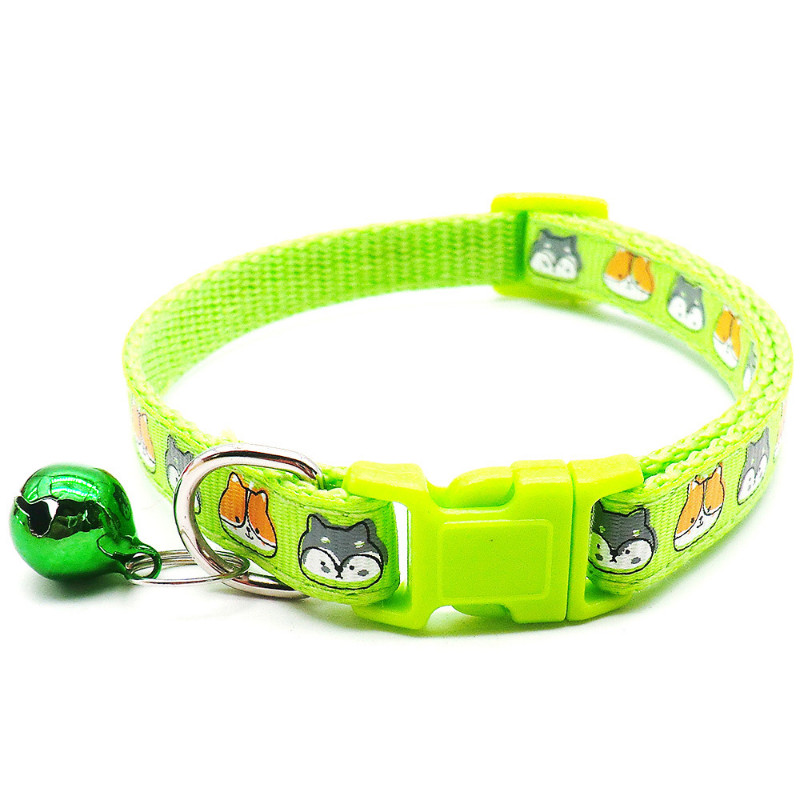 Mājdzīvnieku aksesuāri Suņu kaķu kaklasiksnas zvans Krāsaini suņi Drukas raksta Regulējamas kaklasiksnas kucēnam kaķēnam DIY mazo dzīvnieku mājdzīvnieku kaklasiksna