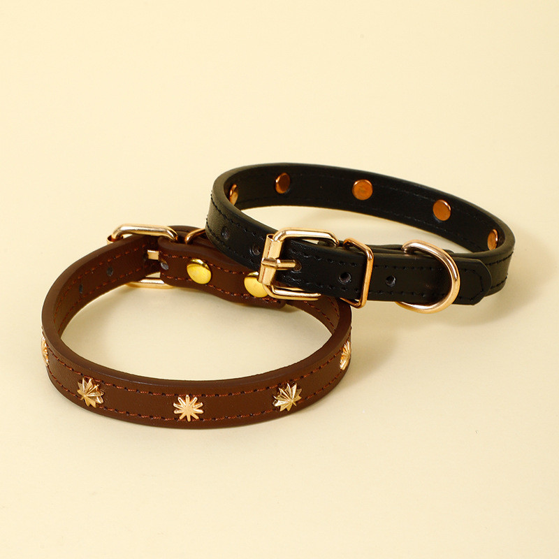 Īstas ādas suņu kakla siksna Mīkstas kucēnu kaķu kaklasiksnas Regulējamas Čivavas Kaklarotas Sakausējuma sprādzes Suņu Ķēde Maziem Suņiem Mājdzīvnieku piederumi