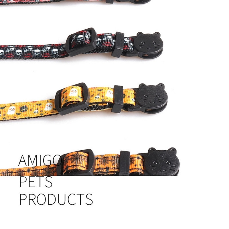 Helovīna kaklasiksna kaķu mājdzīvniekam Breakaway apkakles tērps suņa kakla dekoriem Eleganta kaķa kaklasiksna ar pils zirnekļtīkla rozes galvaskausu