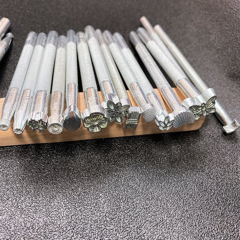 MIUSIE 1Gb ādas apdrukas rīks sakausējums grebums izgatavošana amatniecības perforators zīmogi skulptūra drukāts DIY metāla ādas darba sēdeklis