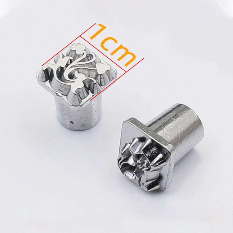 12 gab. Ādas štancēšanas komplekts Metāla perforators, grebums, gravēšana, drukas rīki, zīmogs vasks, roku šūšana, ādas amatniecības štancēšanas zīmogi