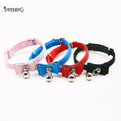 Jauka, maza suņa kakla siksna mājdzīvnieka kaklasiksna ar zvaniņu kucēnu kaķa kakla siksnu, mīksta Pu ādas regulējama izmēra maza suņa kaklasiksna