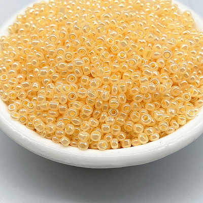 Νέες 15g/παρτίδα 3mm Κρέμα Χάντρες Charm Τσέχικα Γυάλινα Σπόροι Χάντρες DIY Βραχιόλι Κολιέ Χάντρες για κατασκευή κοσμημάτων