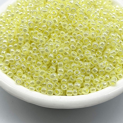 Νέες 15g/παρτίδα 3mm Κρέμα Χάντρες Charm Τσέχικα Γυάλινα Σπόροι Χάντρες DIY Βραχιόλι Κολιέ Χάντρες για κατασκευή κοσμημάτων