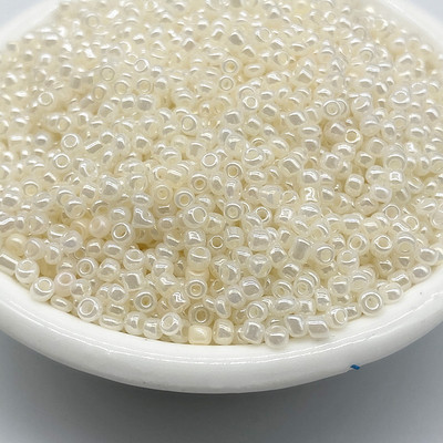 Νέες 15g/παρτίδα 3mm Κρέμα Χάντρες Charm Τσέχικα Γυάλινα Σπόροι Χάντρες DIY Βραχιόλι Κολιέ Χάντρες για κατασκευή κοσμημάτων