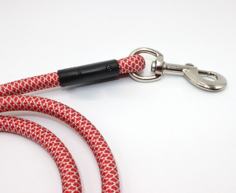 Suņu siksna Atstarojoša lieljaudas kāpšanas virves pavada vidēji lieliem suņiem Neilona Spēcīga apmācības pavada Slīdoša pavada siksna