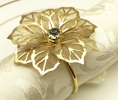 6vnt/stal. Metaliniai gėlių žiedai vestuvinių servetėlių laikikliui Krikšto apyrankė Auksinė sidabrinė Kalėdų valgomojo stalo puošmena