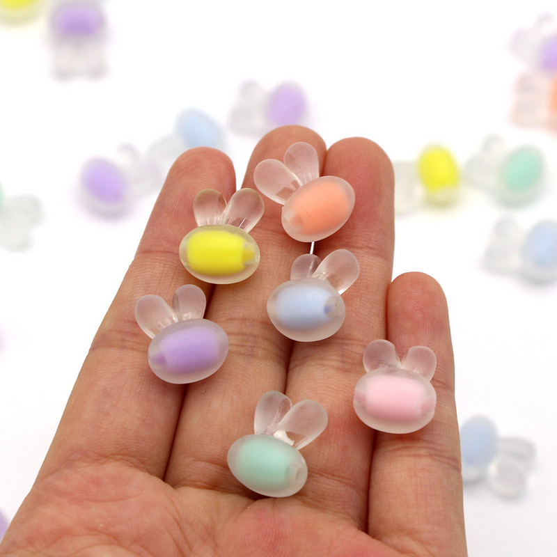 Matēta truša galvas formas akrila krelles jauks dzīvnieks, vaļīgs starplikas rotaslietu izgatavošanai ar rokām darinātas rokassprādzes kaklarotas aksesuāri