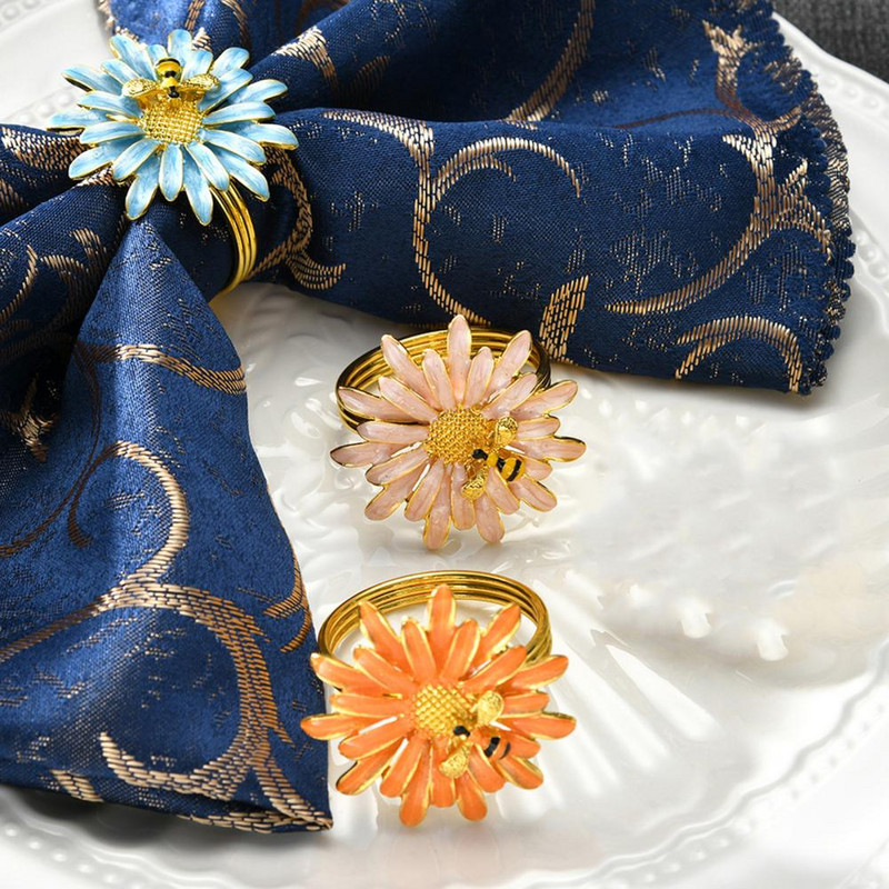 Izsmalcināti salvešu gredzeni Salvešu aptinumi Ziedu formas salvešu gredzeni Dekoratīvie turētāji ballīšu noformējumam Uzlabojiet maltīti ballītei