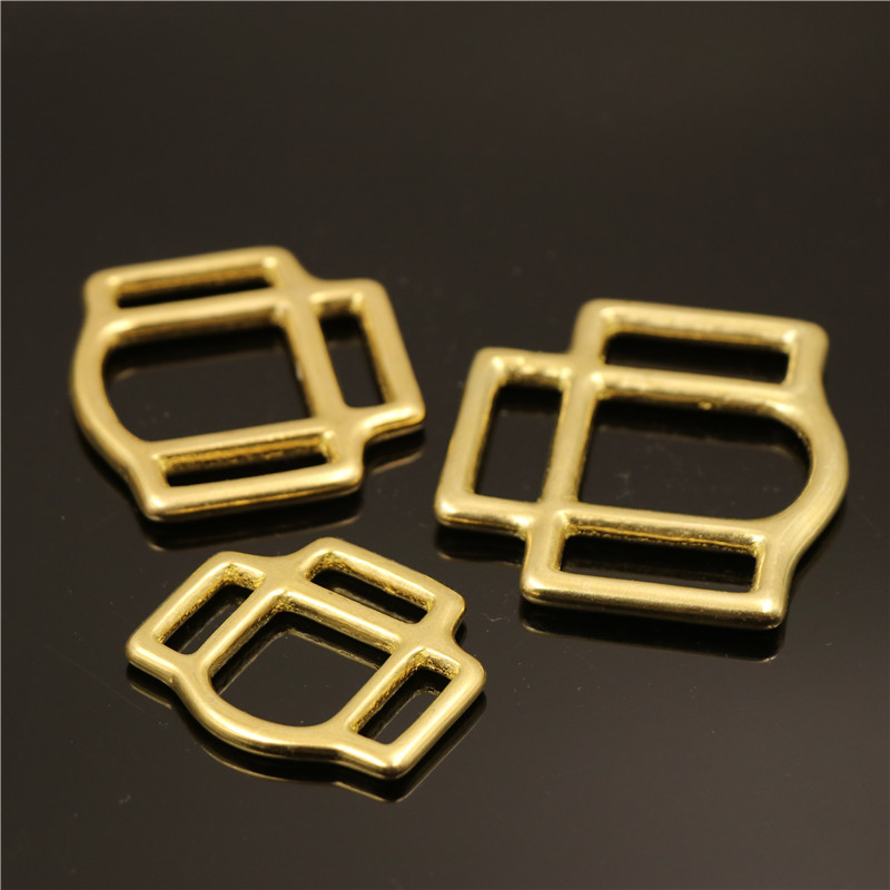 1 x masīva misiņa zirgu pavada kvadrātveida 3-pusējas pavadas Brides sprādzes Jātnieku aprīkojums Ādas amatniecības DIY Aparatūras piederumi