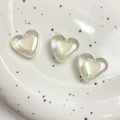 Caurspīdīgas krēmkrāsas sirds formas jaukas krelles rotaslietām. Izgatavojiet DIY piekariņus Tālruņa ķēde Rokassprādze Kaklarota Matu Kaklasaites Aksesuāri