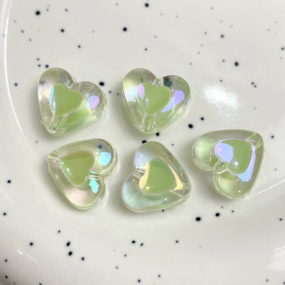 Caurspīdīgas krēmkrāsas sirds formas jaukas krelles rotaslietām. Izgatavojiet DIY piekariņus Tālruņa ķēde Rokassprādze Kaklarota Matu Kaklasaites Aksesuāri