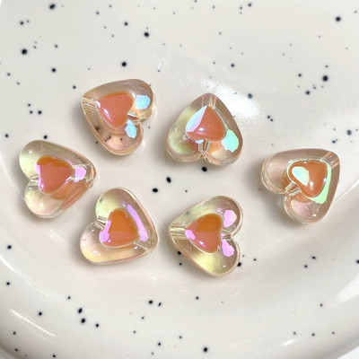 Caurspīdīgas krēmkrāsas sirds formas jaukas krelles rotaslietām. Izgatavojiet DIY piekariņus Tālruņa ķēde Rokassprādze Kaklarota Matu Kaklasaites Aksesuāri