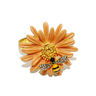 1Gb Daisy Insect salvešu gredzens Butterfly Dragonfly salvešu turētājs vasaras kāzām Ziemassvētku brīvdienām pusdienu galda dekors ERW07