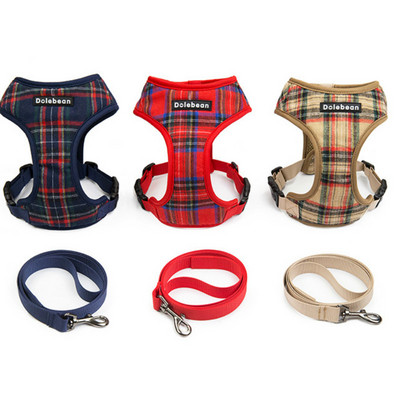 Accesorii pentru animale de companie Set de lesă Ham pentru câini Vestă pentru câini Lesă pentru animale de companie Bretă din poliester Cureaua pentru piept Designul cataramei poate regla dimensiunea bustului
