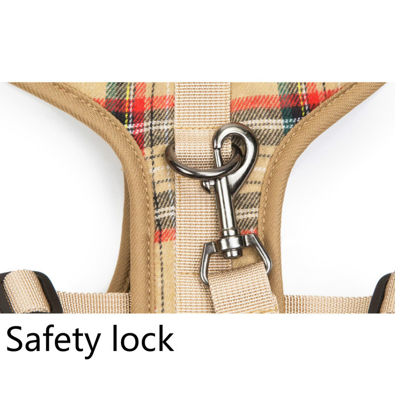 Mājdzīvnieku piederumiem siksnas komplekts Suņu zirglietas Suņa Veste Mājdzīvnieku pavadas Poliestera lencēm krūšu siksnas sprādzes dizains var pielāgot krūšu izmēru