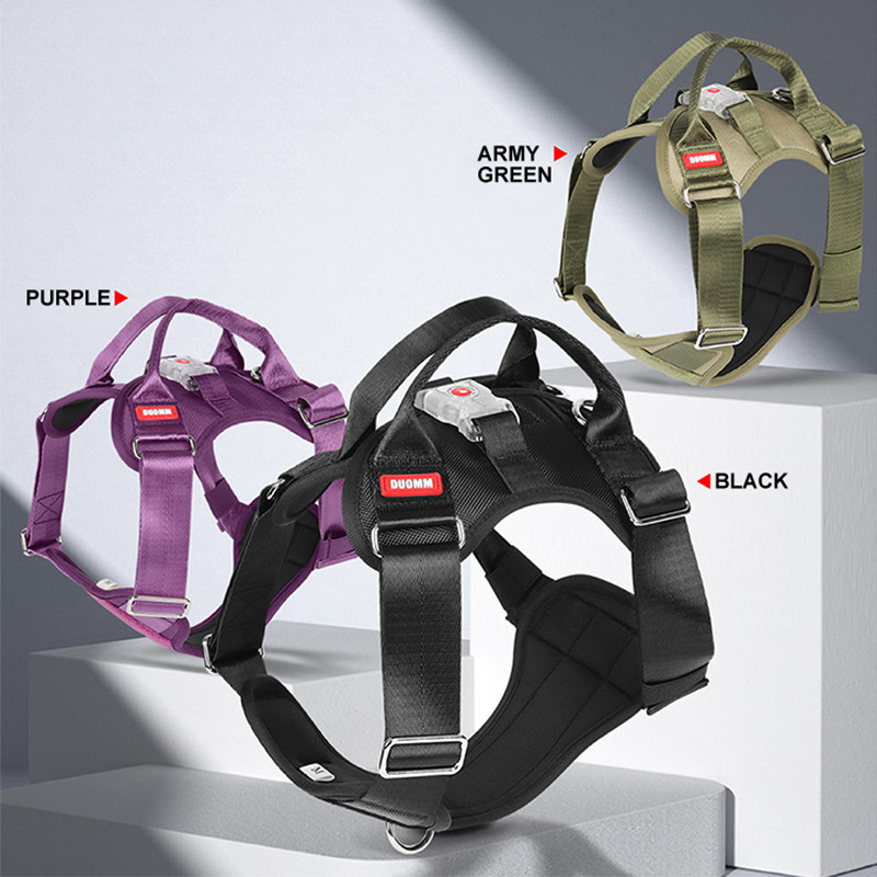 Jaunas mājdzīvnieku suņu siksnas LED apgaismojoša suņu siksna, atstarojoša, regulējama siksna āra pastaigu vestei, kas paredzēta vidēji lieliem suņiem