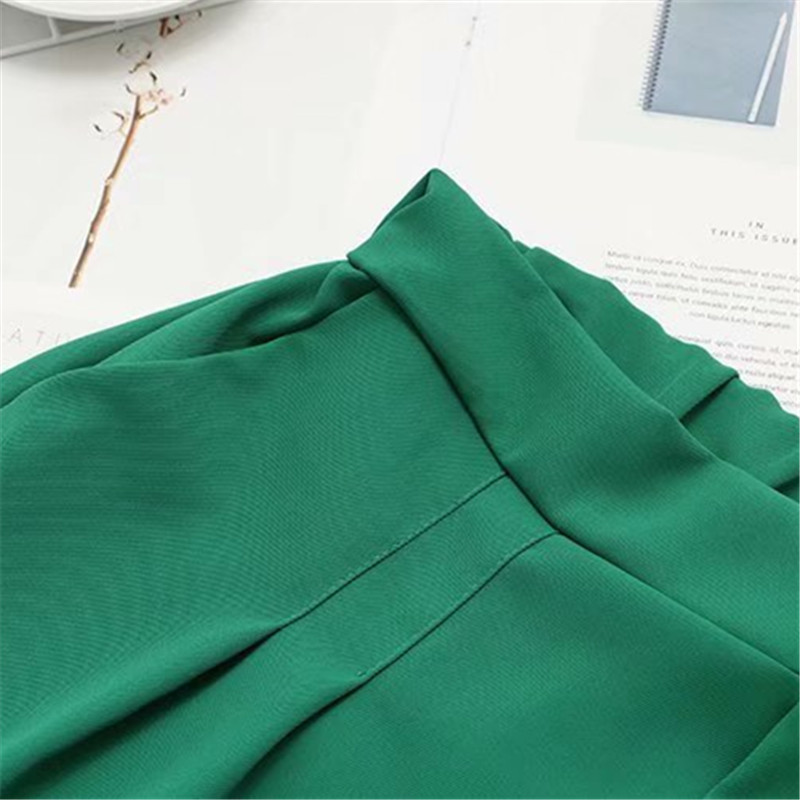 Liela izmēra bikses sievietēm Elastīgs viduklis Modes šorti Brīvas bikses Kabatas abās pusēs Liela izmēra plāni vasaras šorti