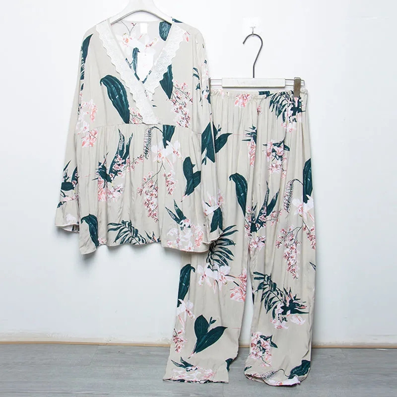 Liela izmēra 7XL 150 KG pavasara sieviešu guļamveļa komplekti Sieviešu ziedu pidžamām ar garām piedurknēm topi un bikses Home Wear Femme pidžamu komplekts