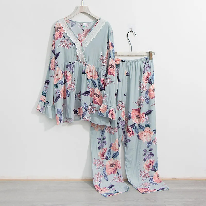 Liela izmēra 7XL 150 KG pavasara sieviešu guļamveļa komplekti Sieviešu ziedu pidžamām ar garām piedurknēm topi un bikses Home Wear Femme pidžamu komplekts