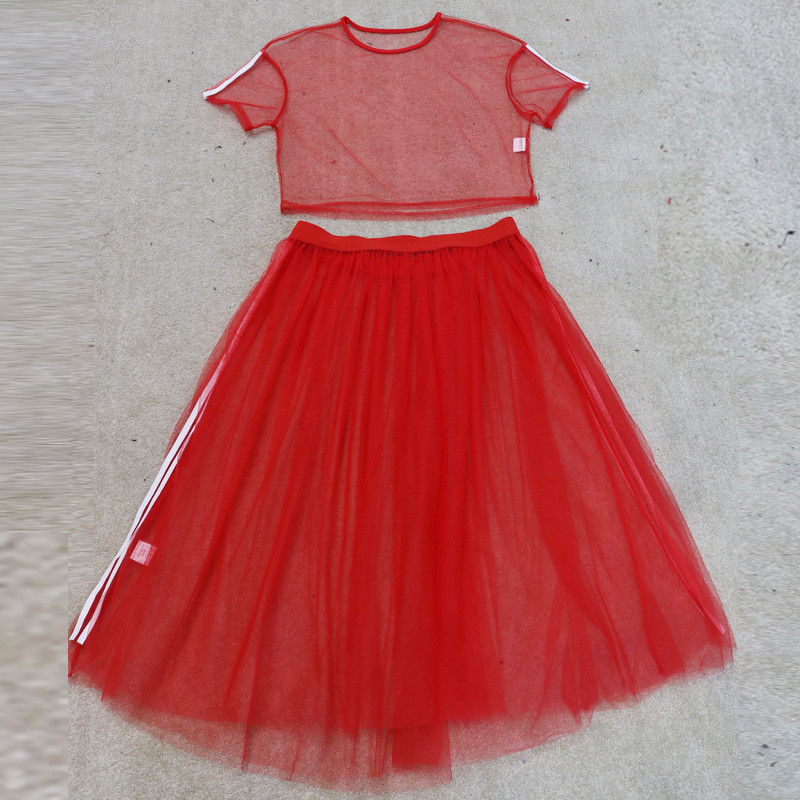 Seksīgi tērpi Modes pārskats ar īsām piedurknēm Tīkla vidēja izmēra svārki Lielizmēra sieviešu divdaļīgs uzvalks 4xl 5xl Vairumtirdzniecība Dropshipping