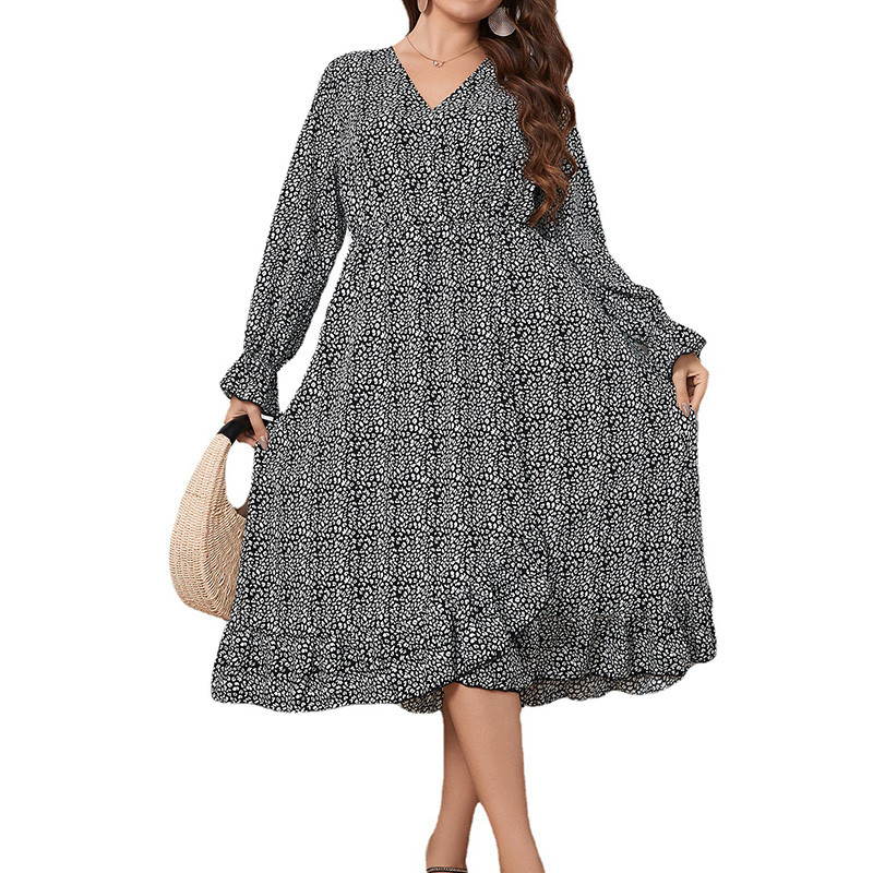 Rudens apģērbi sievietēm ar V-veida kakla izgriezumu ar apdruku ar garām piedurknēm lielizmēra brīvām apakšmalām, volāniem Elegantas melnas, neregulāras, vidēja izmēra kleitas