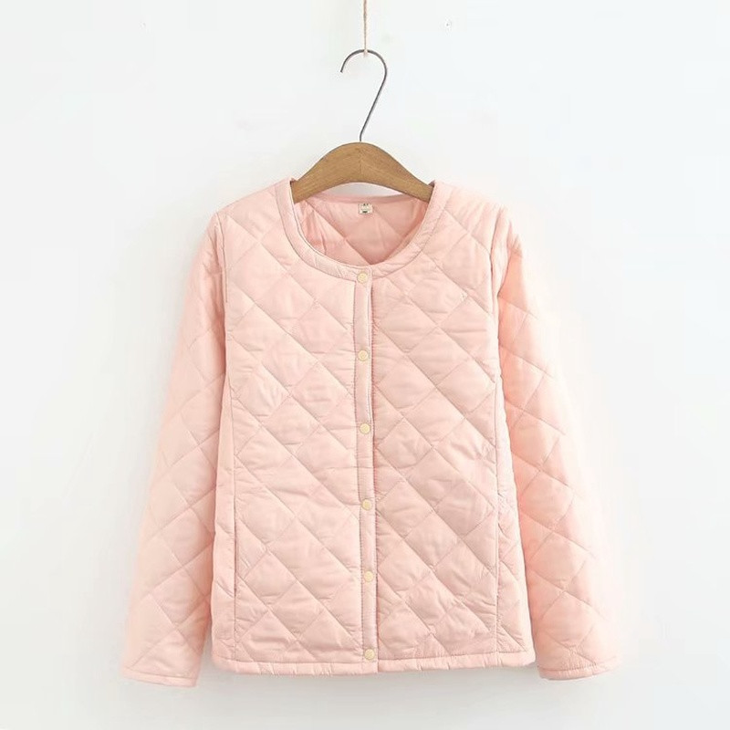 Liela izmēra sieviešu gaiši ziemas mēteļi, silti, slaidi jakas sieviešu lielizmēra virsdrēbes