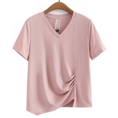 Nagy méretű póló női ruházat aszimmetrikus hosszúságú, összehajtható egyszínű jeges szövetből készült V-nyakú pólók, rövid ujjú, ívelt felsők, 2023. nyár