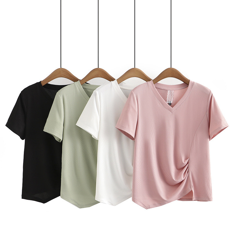 Nagy méretű póló női ruházat aszimmetrikus hosszúságú, összehajtható egyszínű jeges szövetből készült V-nyakú pólók, rövid ujjú, ívelt felsők, 2023. nyár
