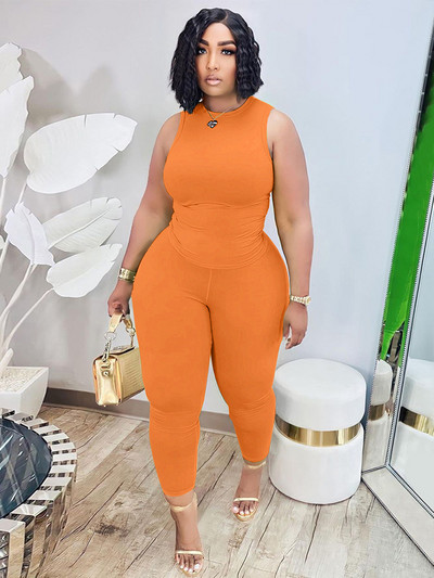 Vasaras uzvalka 2 daļīgie komplekti Sieviešu apģērba augšdaļa un bikšu komplekti Jauni atbilstoši komplekti Sexy Liela izmēra vairumtirdzniecība Dropshipping