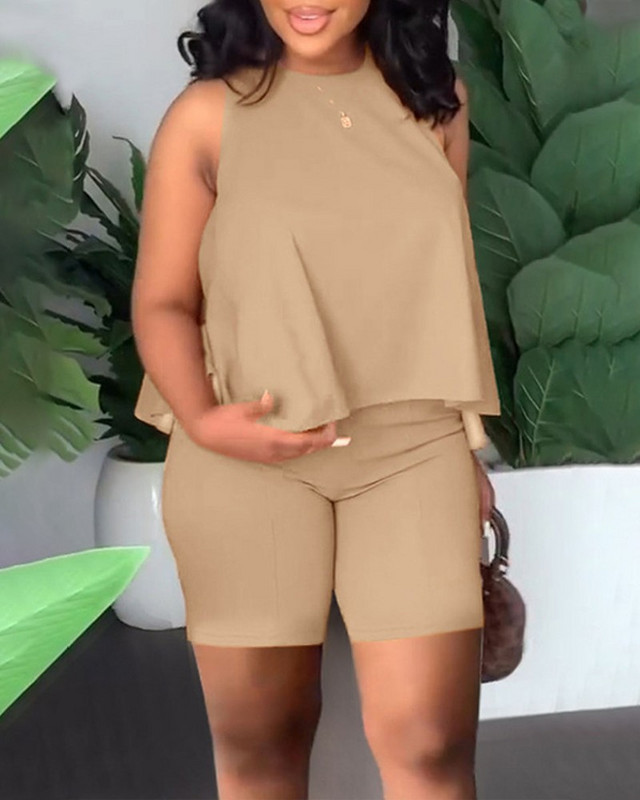 Σετ ασορτί σε μέγεθος με αμάνικα μπλουζάκια και παντελόνια Γυναικεία μόδα Νέα σε εξωτερικά ενδύματα 2023 Καλοκαίρι Γυναικεία κοντό σετ δύο τεμαχίων