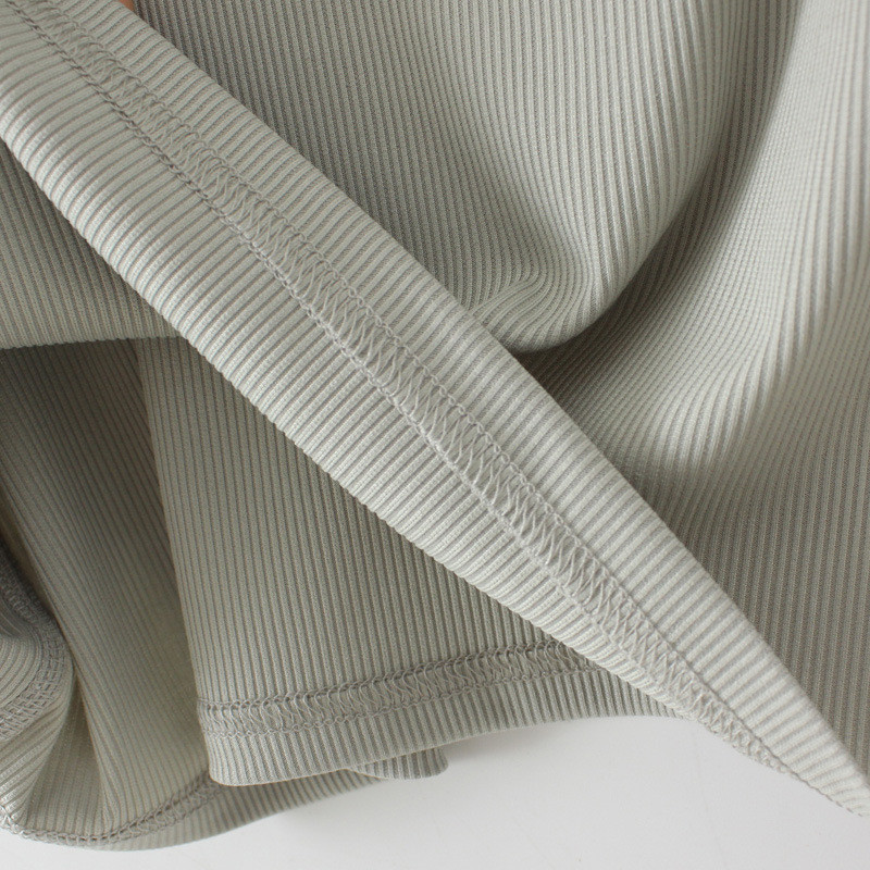 Liela izmēra T-krekls Sieviešu apģērbi Metāla ķēde dobi vienkrāsaini T-krekli ar īsām piedurknēm izliekti topi 2023. gada vasara