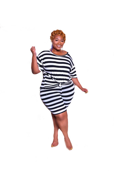 SOMO 2023 Fashion Plus Size Clothing Crew Kakla augšdaļa un īsas bikses Divdaļīgs komplekts Sieviešu svītru tērpiem Vairumtirdzniecība Dropshipping