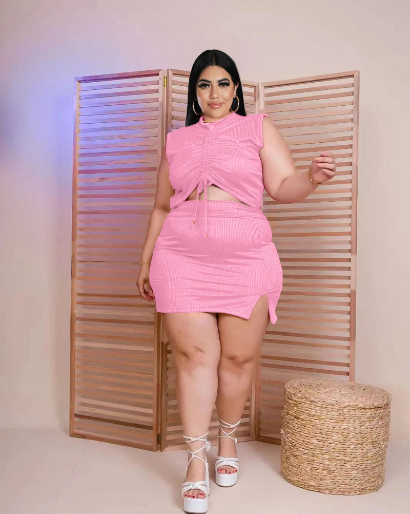 Liela izmēra sieviešu komplekti, topi un kleitas ar rievotiem bezpiedurknēm, 2022. gada vasaras modes divdaļīgie komplekti, seksīgu sieviešu sporta tērpu vairumtirdzniecība