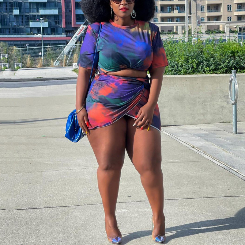 Liela izmēra svārku komplekti sievietēm Bodycon Printed African Sieviešu blūzes un mini svārki Seksīgi eleganti vakara nakts lielu tērpu komplekti