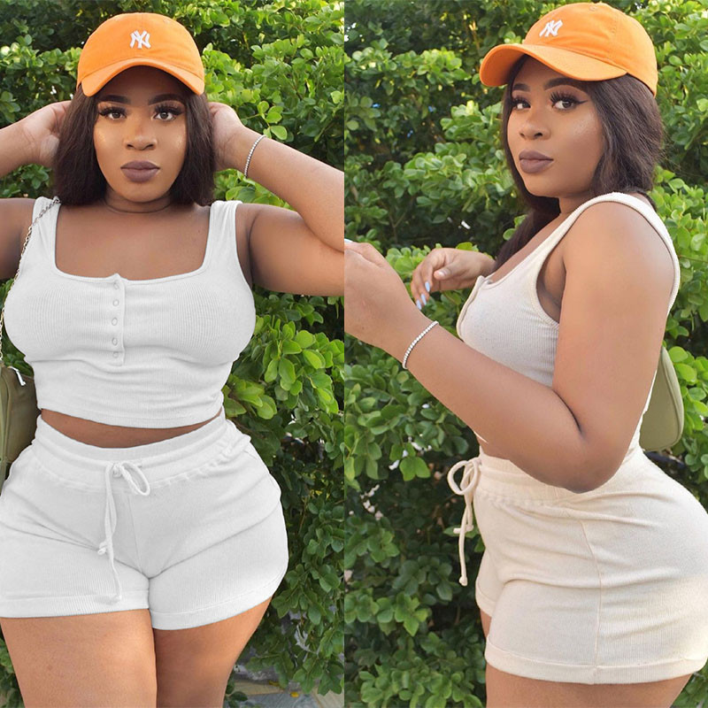 Vasaras sieviešu apģērbu vairumtirdzniecība Crop topi un šorti, divu daļu ikdienas treniņtērpa rievoti tērpi Liela izmēra komplekti Dropshipping