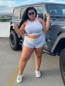 Σετ ασορτί με ραβδώσεις πουκάμισο τοπ και παντελόνι Γυναικεία casual αθλητική φόρμα ύφασμα μόδας 2023 Καλοκαίρι Γυναικείο κοντό σετ δύο τεμαχίων