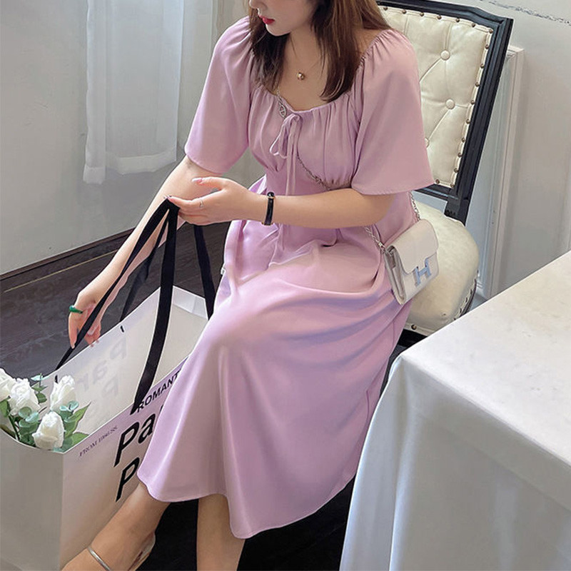 Vienkāršības kvadrātveida apkakles pulovers Sieviešu korejiešu kroku mežģīņu vasaras drēbes purpursarkanas īsām piedurknēm lielizmēra Midi A līnijas kleitas