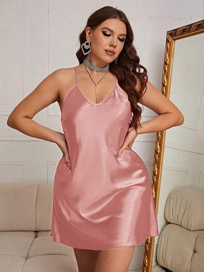 Lühikese seelikuga pidžaama naiste jääst siidist traksidega kleit seljatoeta suvemagamiseks pluss suuruses naisteriided