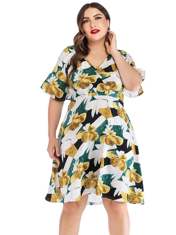 2022 Liela izmēra sieviešu apģērbi ar īsām piedurknēm V kakla izgriezumā, puķu ballīšu kleitas Vasaras ielas modes ikdienišķa mini kleita