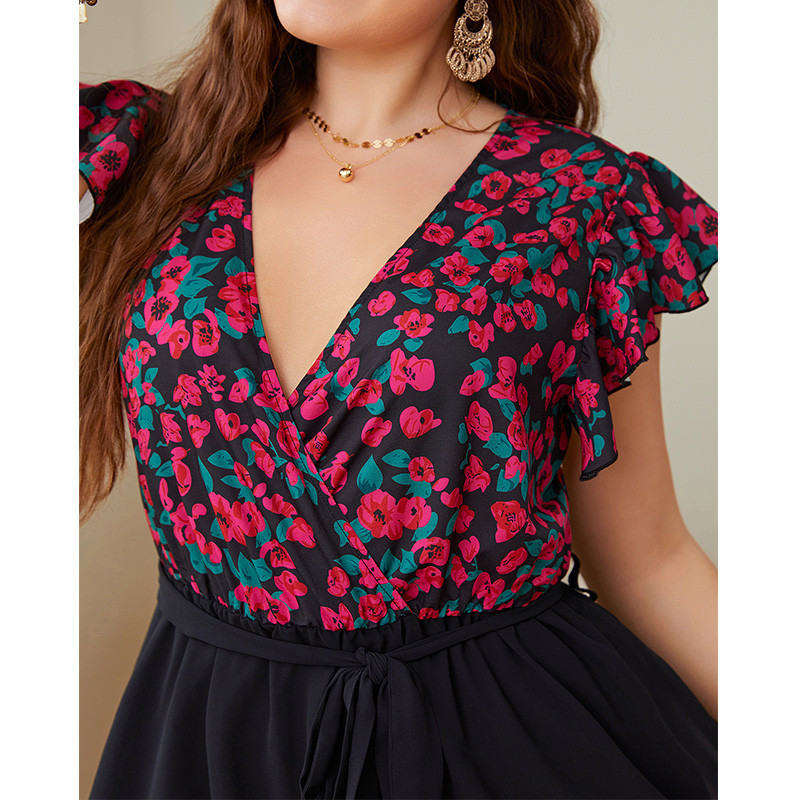 V veida kakla volāni ar ziedu apdruku ar trīs ceturtdaļu piedurknēm Modes Anglijas mežģīnes, vaļīgas tīkla dzija Vasaras liela izmēra sieviešu kleita līdz ceļiem