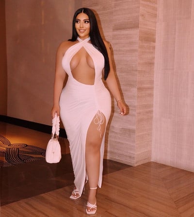 CM.YAYA Didelio dydžio moteriškos apynasriu kaklu, aukštai šonuose, iškirptomis, didokomis suknelėmis.