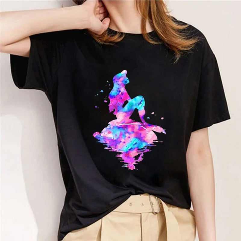 Nyári divat ing Virágos táncoló lány póló Női felsők Egyszerű O-nyakú fekete pólók Butterfly Girls póló Rövid ujjú pólók